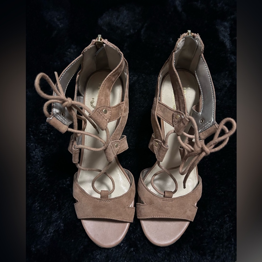 Circus by Sam Edelman Solid Tan Heels size 7 women’s